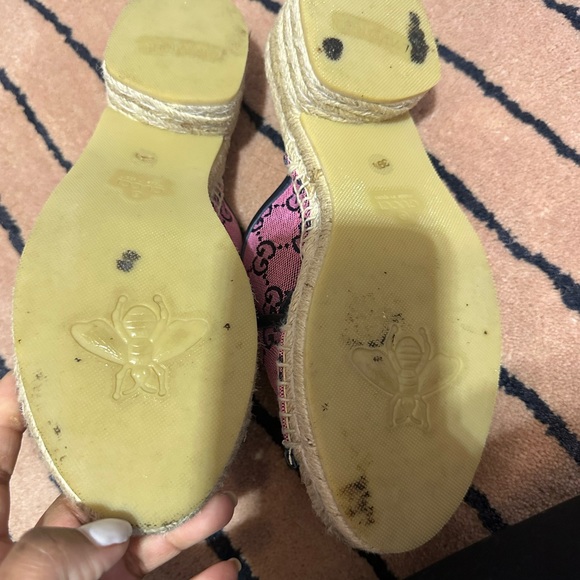 💯 Authentic Gucci Espadrilles! Pink and blue. - Picture 4 of 4